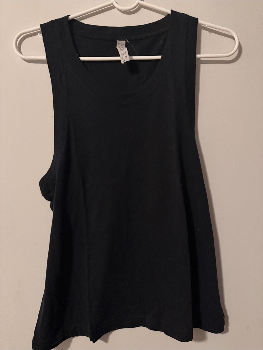 ALO Yoga Black Relaxed Muscle Tank